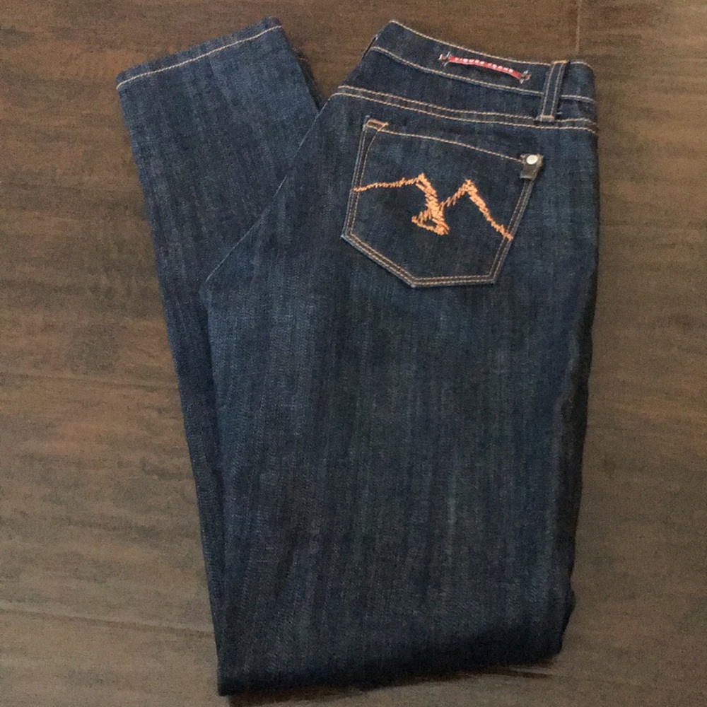 Size 28 5/6 skinny jeans